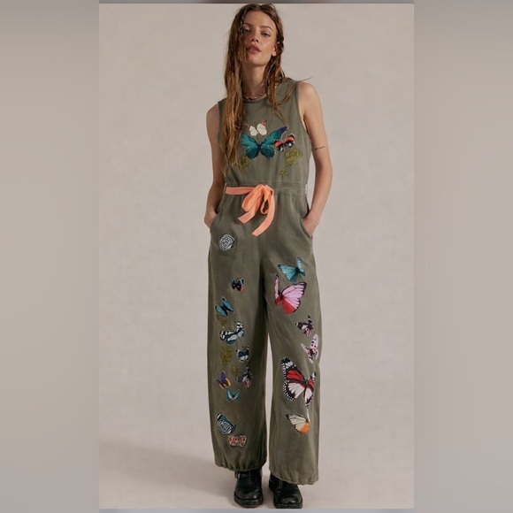 “Butterfly 🦋 Garden “ overall - Picture 4 of 16